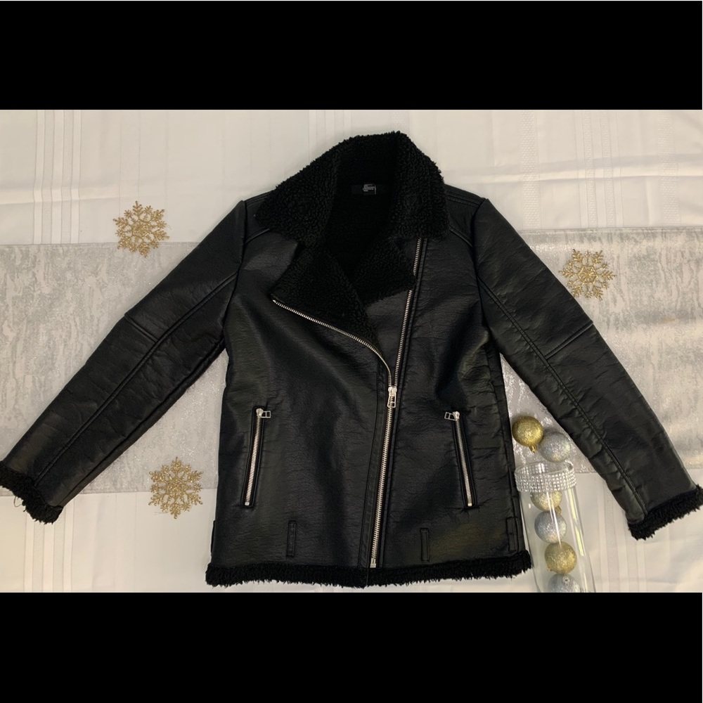 Black jacket from forever 21 !!!!